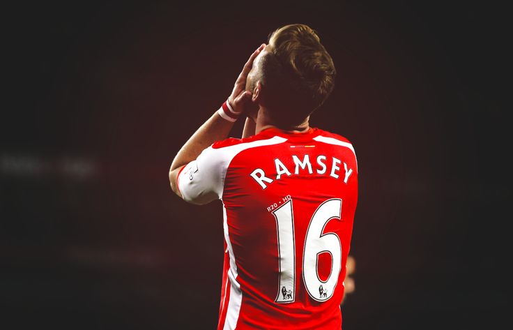 Məşhur futbolçu karyerasını bitirdi