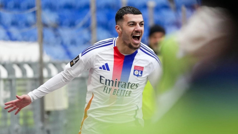 İspan klubu gürcü futbolçuya görə 30 milyonundan keçməyə hazırdır