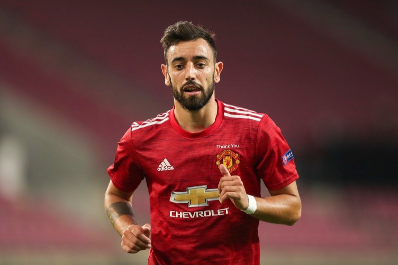 Bruno Fernandes forma nömrəsini dəyişdi