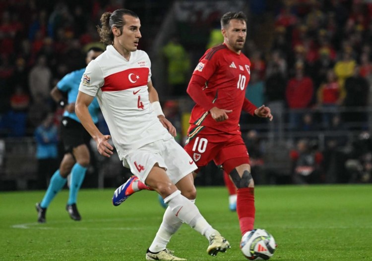 Fənərbaxça"nın futbolçusu Türkiyə millisindən kənarlaşdırıldı