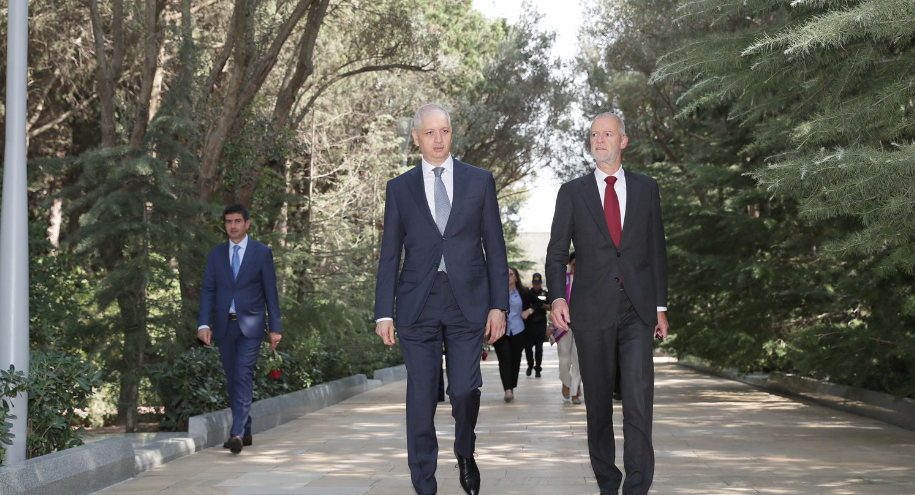 Blondel Bakıya səfər edib