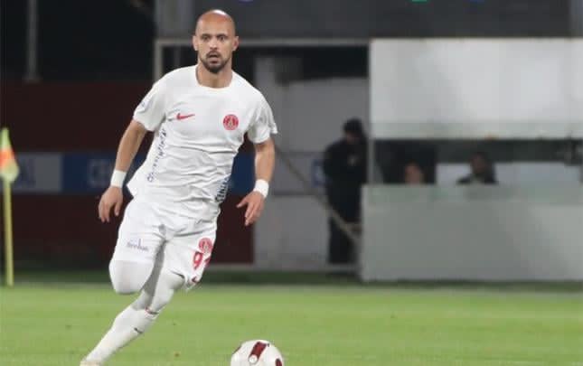 Coşqun Diniyevin Premyer Liqa klubuna keçidi baş tutmadı