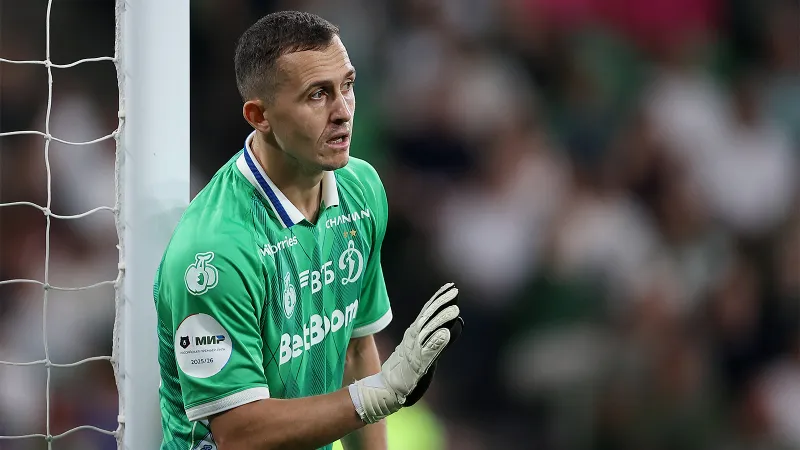 Rusiya klubu "Qarabağ"ın sabiq qapıçısı ilə müqaviləni uzatmaq istəyir