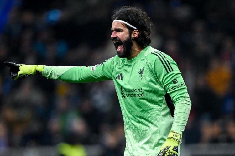 "Liverpul" "Qalatasaray"la oyuna ciddi itkilərlə çıxacaq