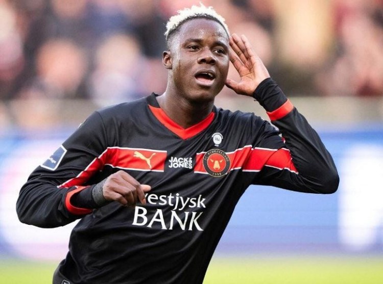 Danimarka klubunun hücumçusu Avropa nəhənglərinin hədəfində