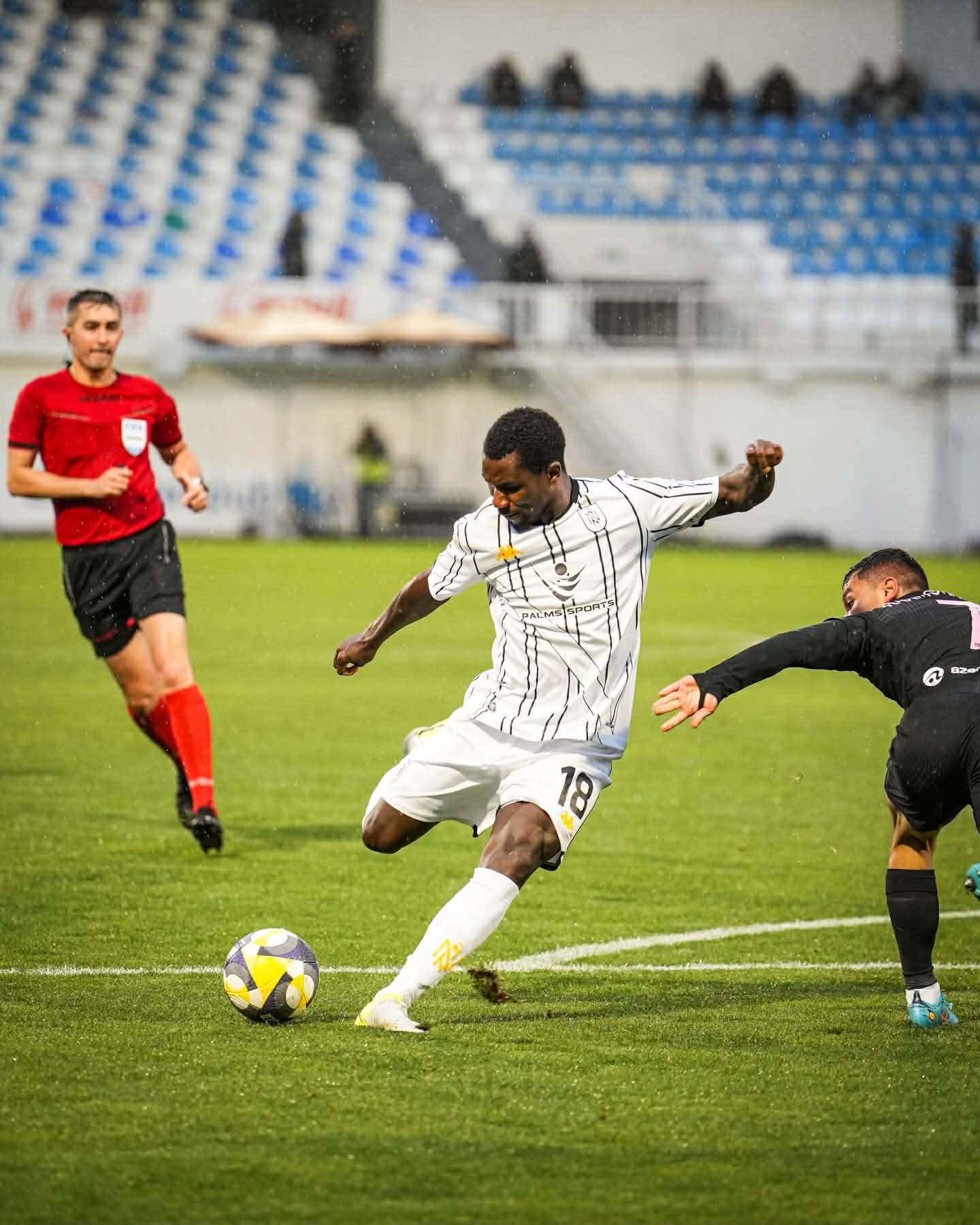 “Neftçi”nin futbolçusu: “Ən vacib qolumu vurdum”