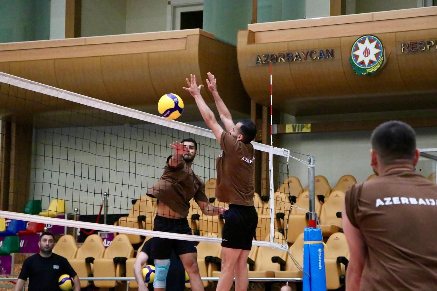 Millimiz Belçika və Avstriya ilə oyunlara hazırlaşır