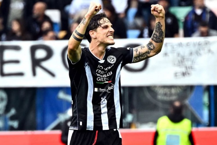 "Milan" "Qalatasaray"ın futbolçusunu transfer etmək istəyir