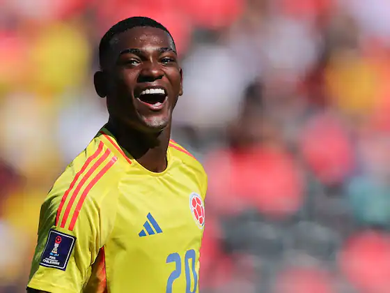 "Mançester Yunayted" 17 yaşlı futbolçunu transfer edir