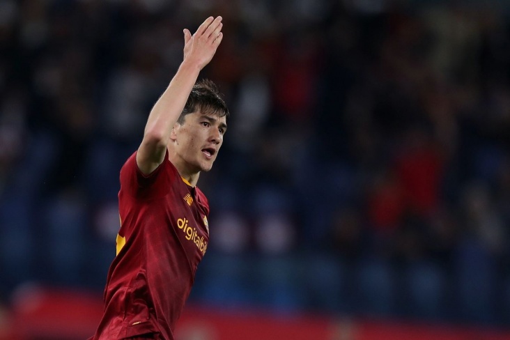 İtaliya klubu özbək futbolçunu satmaq istəyir