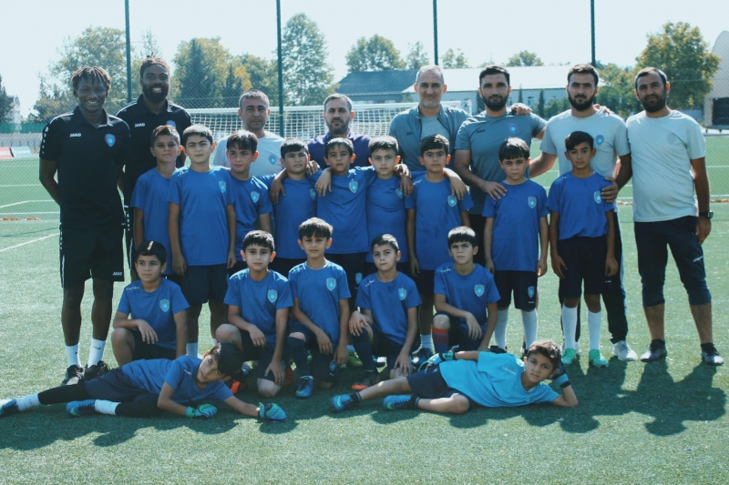 "Turan Tovuz"un legionerləri 11 yaşlılarla əyləncəli məşq etdilər - FOTOLAR