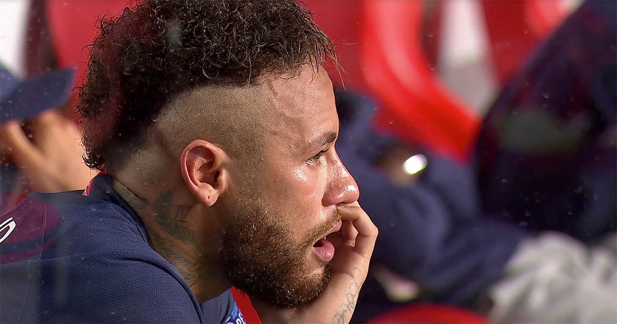 Neymar "Santos" rəhbərliyini tənqid etdi