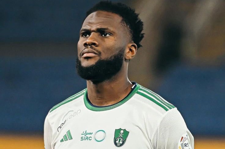 "Əl-Əhli"nin yarımmüdafiəçisi "Qalatasaray"ın hədəfində