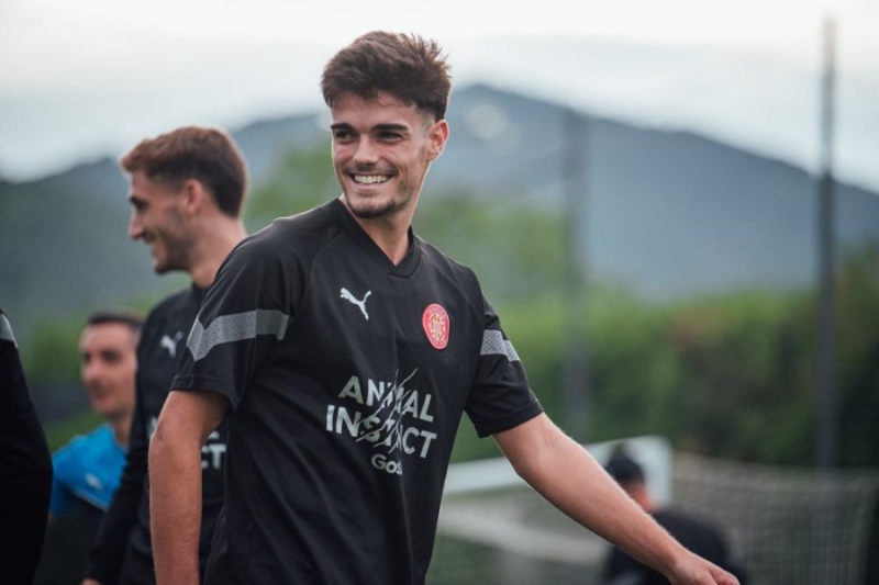 “Real” futbolçusunu La Liqanın yeni klubuna satdı