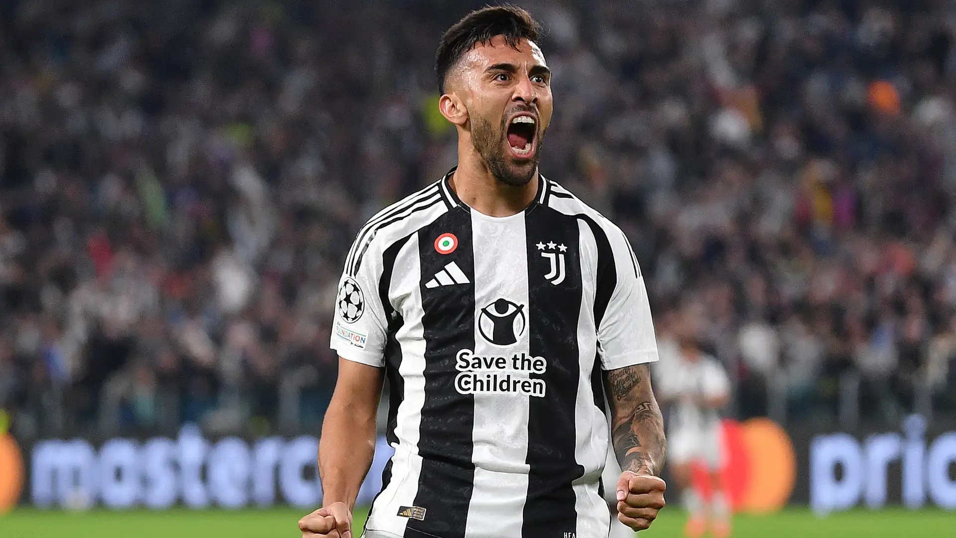 “Latsio” “Yuventus”un müdafiəçisini istəyir