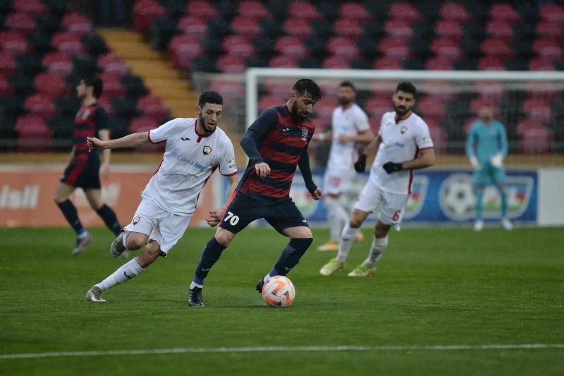 "Şamaxı" öz oyunu ilə rəğbət qazanmağı bacarıb"