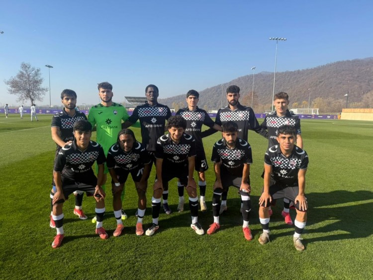 "Qəbələ" "Neftçi"ni darmadağın etdi, "Qarabağ"dan heç-heçə