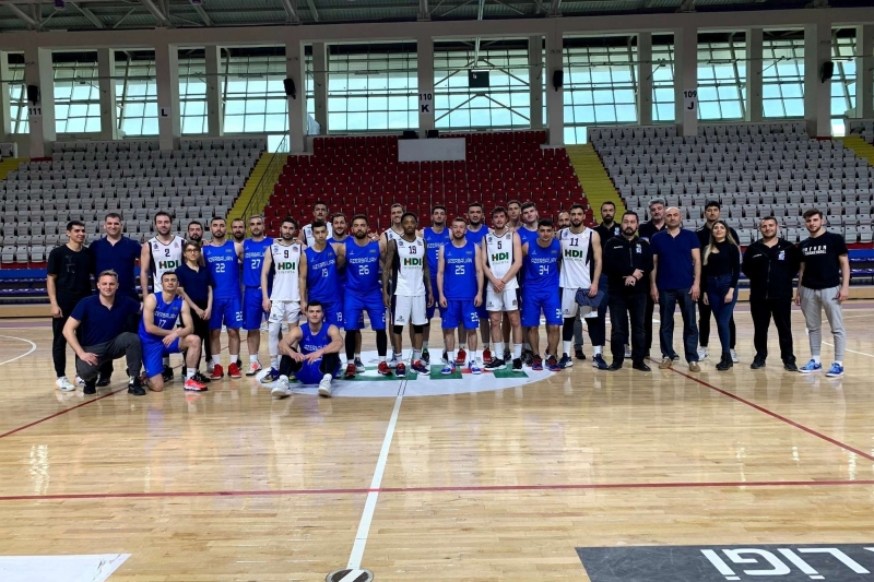 Yığmamız Super Liqa təmsilçisinə məğlub oldu