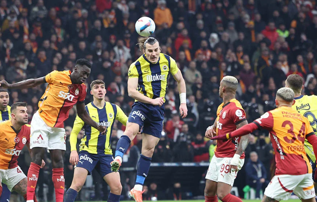 Super Liqada derbi günü