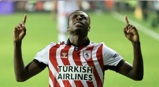 Tedesko istədi, klub rəsmi təklif göndərdi