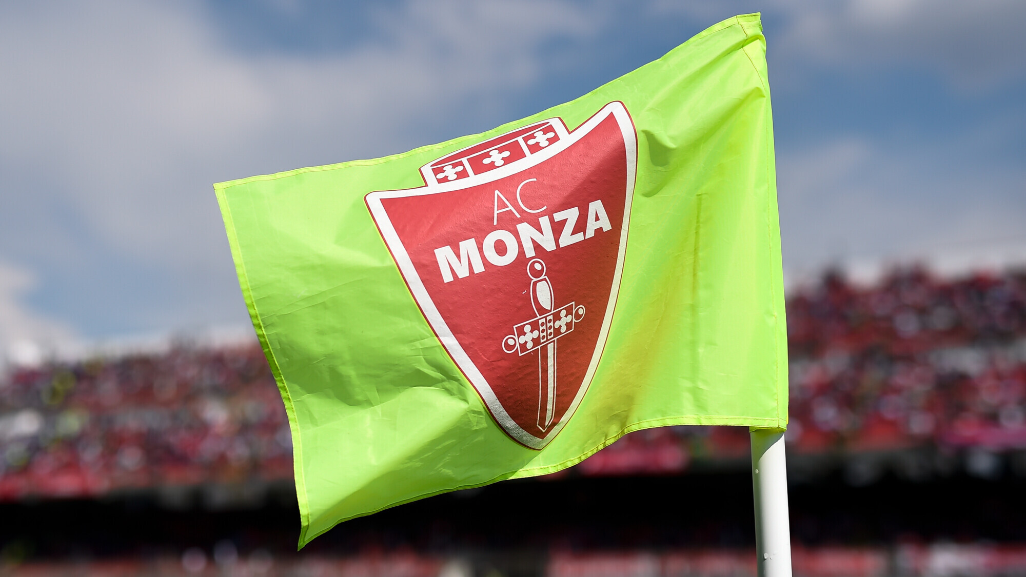 Berluskoni ailəsi “Monza”nı ABŞ fonduna satdı