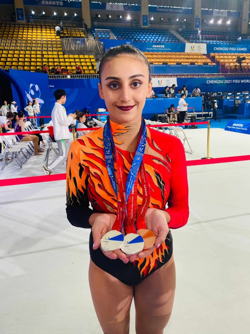 Zöhrə Ağamirovadan 1 gündə 3-cü medal