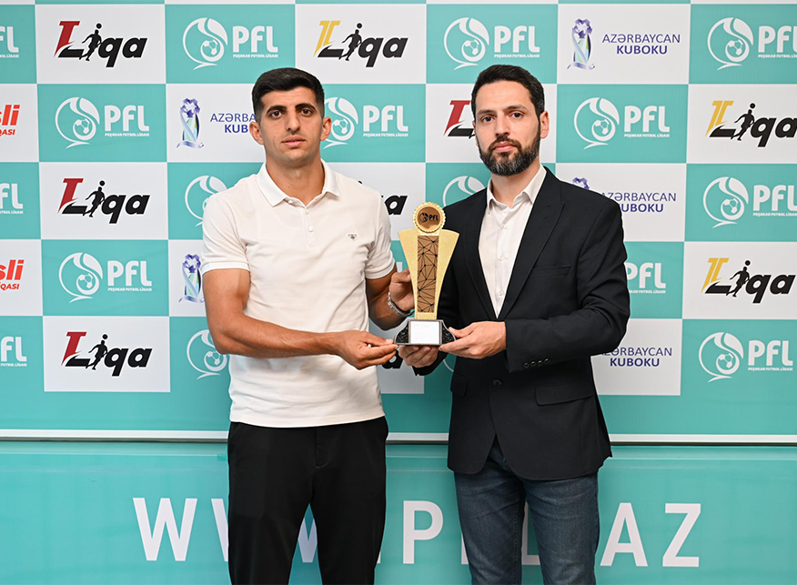 PFL "ayın qolu" mükafatının sahiblərini mükafatlandırdı