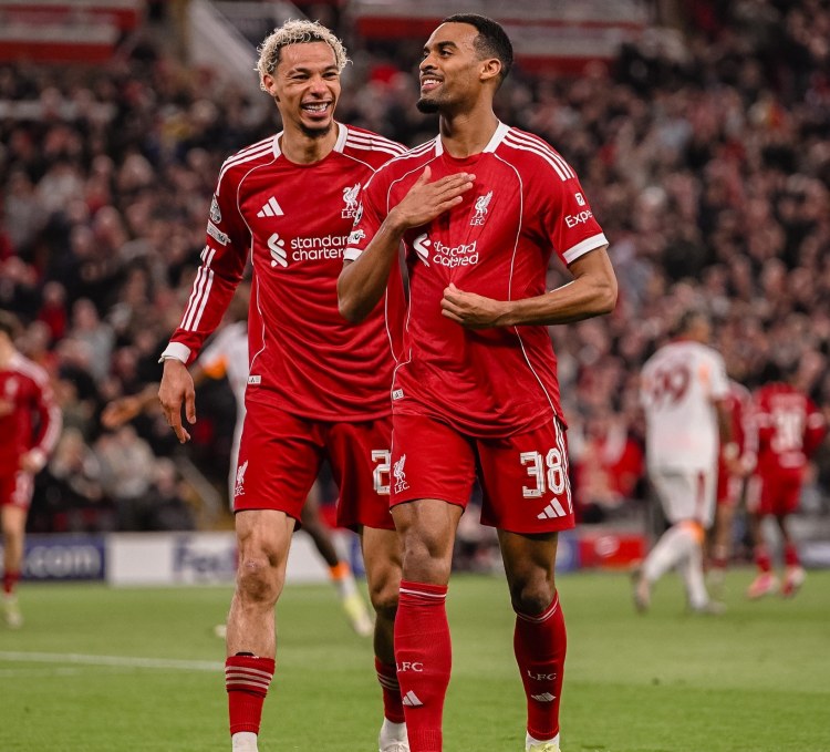 Çempionlar Liqası: "Liverpul" "Qalatasaray"ı darmadağın edərək 1/4 finalda