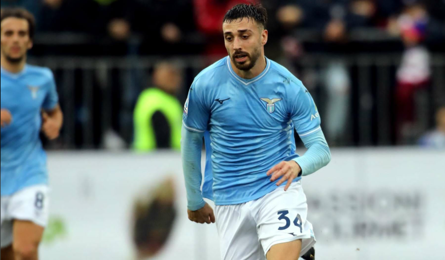 "Milan" ispaniyalı müdafiəçi üçün 25 milyon avro ödəməyə hazırdır