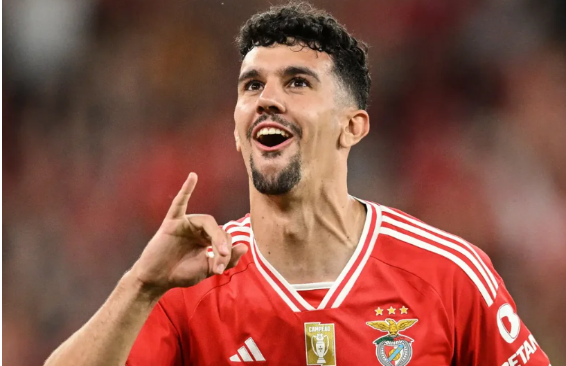 Mourinyo Tomaş Araujunu "Real"a gətirmək niyyətindədir
