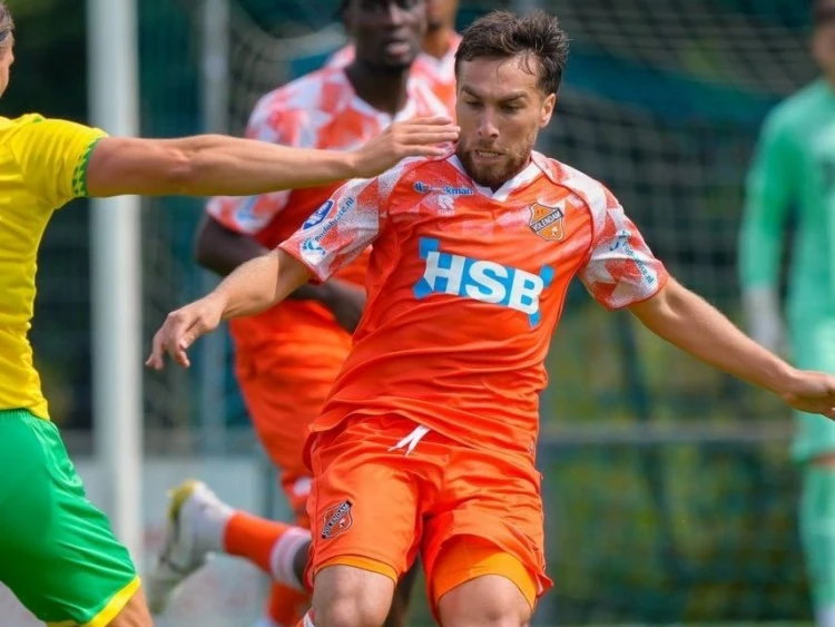 Millimizin üzvü əvəzetmədən meydana daxil oldu, komandası uduzdu