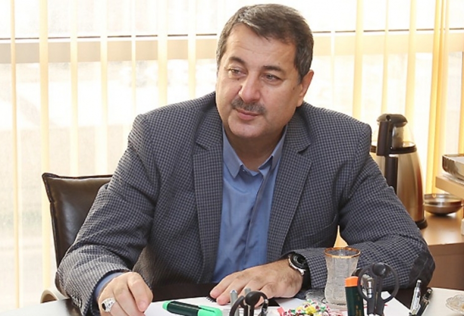 Vaqif Sadıqov: "Oyundan-oyuna daha fərqli "Neftçi" görəcəyik"