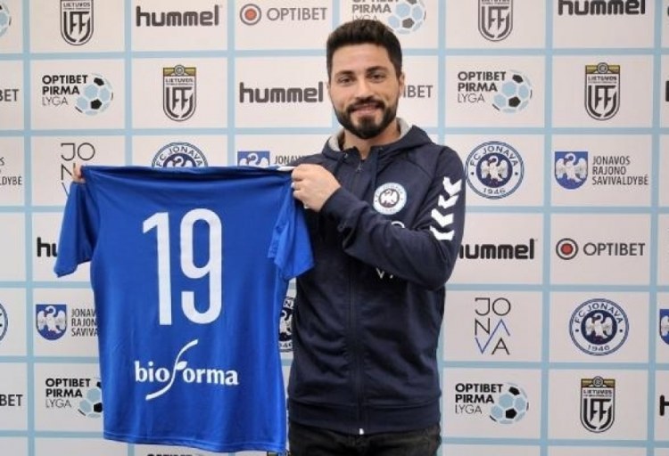 Premyer Liqamızın bombardiri özünə yeni komanda tapdı