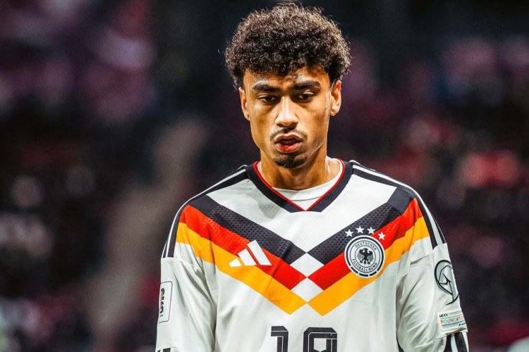 "Real" Almaniya millisinin üzvü ilə maraqlanır