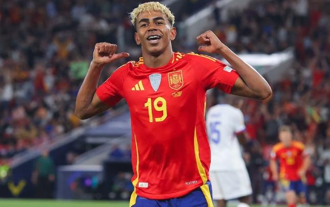 Yamal İspaniya millisinin məşqini buraxdı