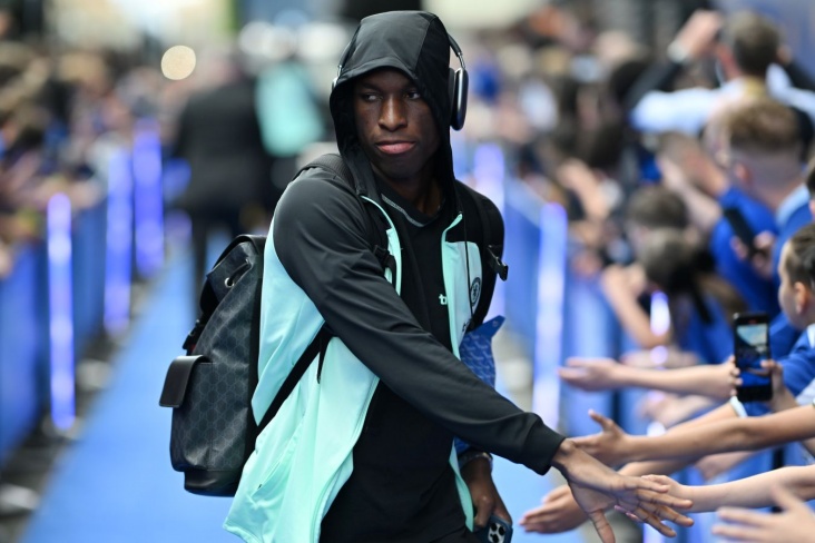 “Mançester Yunayted” seneqallı forvard üçün hərəkətə keçib