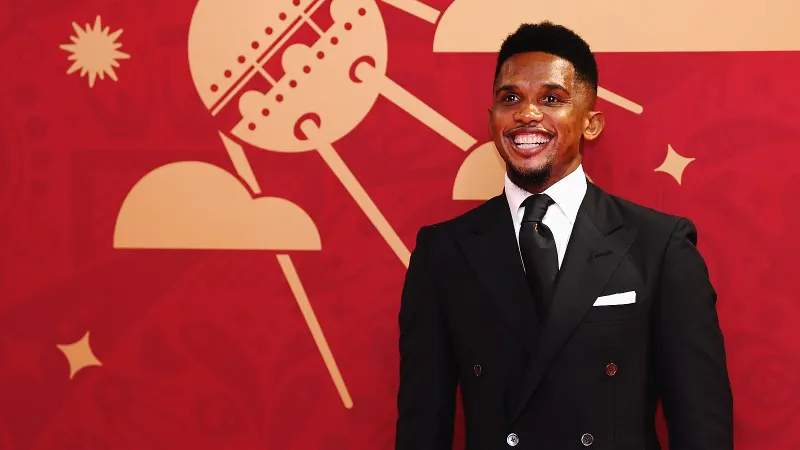 Samuel Eto "Qızl top"a bu futbolçunu favorit görür