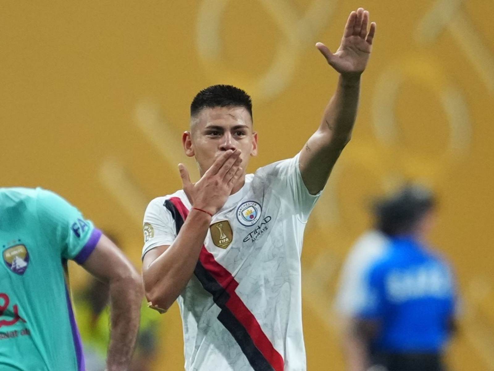 “Roma” 20 yaşlı polyaka görə 6 milyon avro ödəyəcək