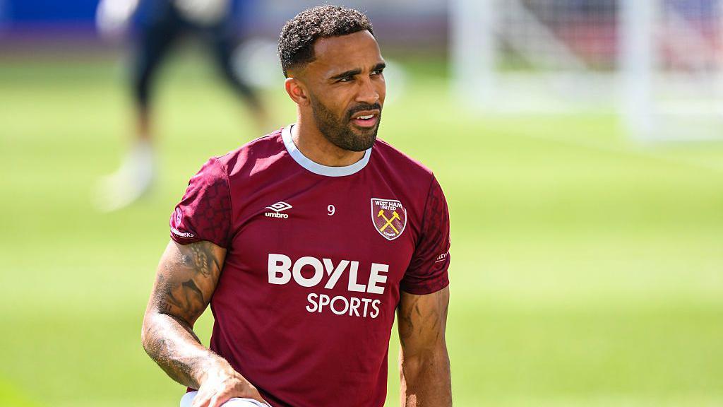 "Brentford" növbəti transferini reallaşdırdı