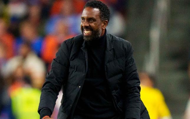 "Seltik" ona tapşırıldı