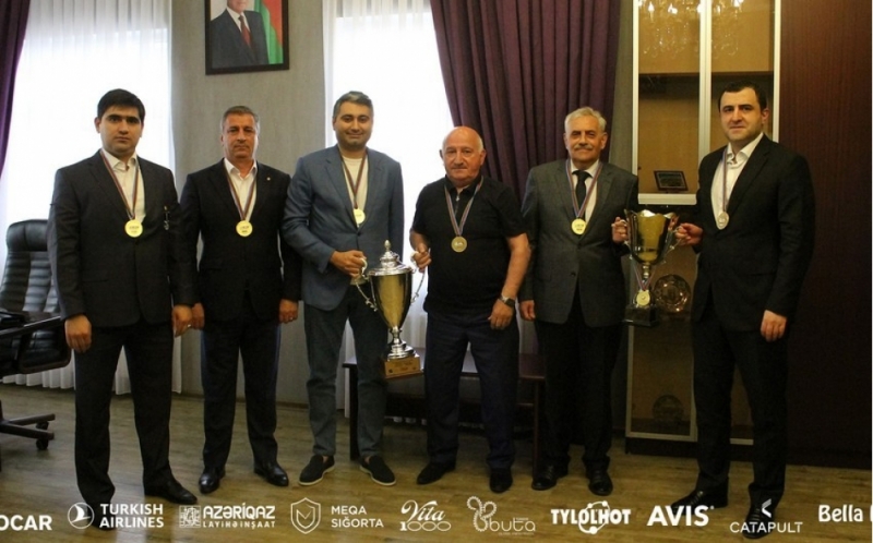 "Neftçi"də MŞ-nın iclası oldu - Samir Abasov nə söz verdi?