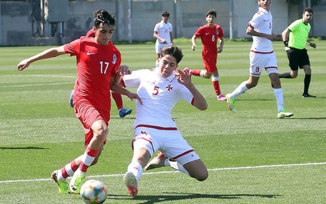 U-17-nin heyətində dəyişiklik edilib