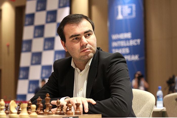 Şəhriyar qələbə ilə başladı