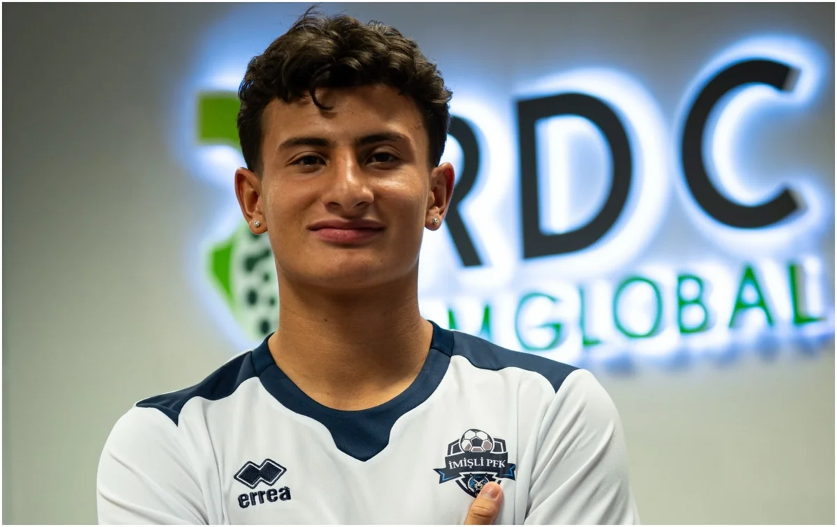 Premyer Liqa klubu 19 yaşlı kolumbiyalını "rənglərinə bağladı"