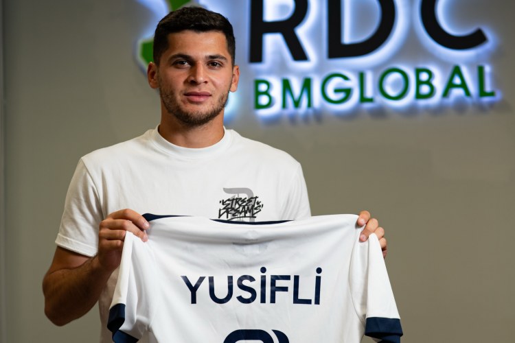 "İmişli" müdafiəçisi ilə yeni müqavilə imzaladı
