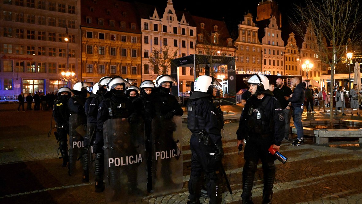 “Betis” və “Çelsi” azarkeşləri arasında münaqişə baş verib