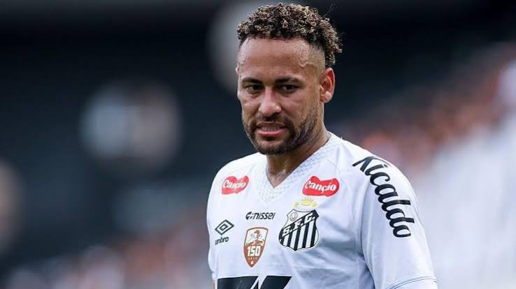 Neymar dünyanın ən yaxşı oyunçusunun adını paylaşdı