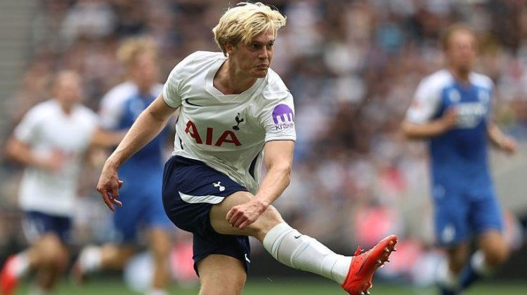 "Barselona" isveçli transfer etmək istəyir