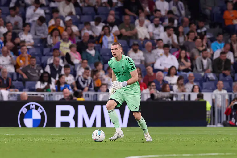"Real" doqquz futbolçunu transferə çıxardı