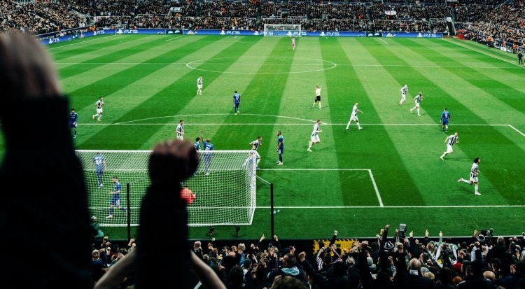 "Nyukasl" - "Qarabağ" oyununu stadiondan nə qədər azarkeş izləyib?